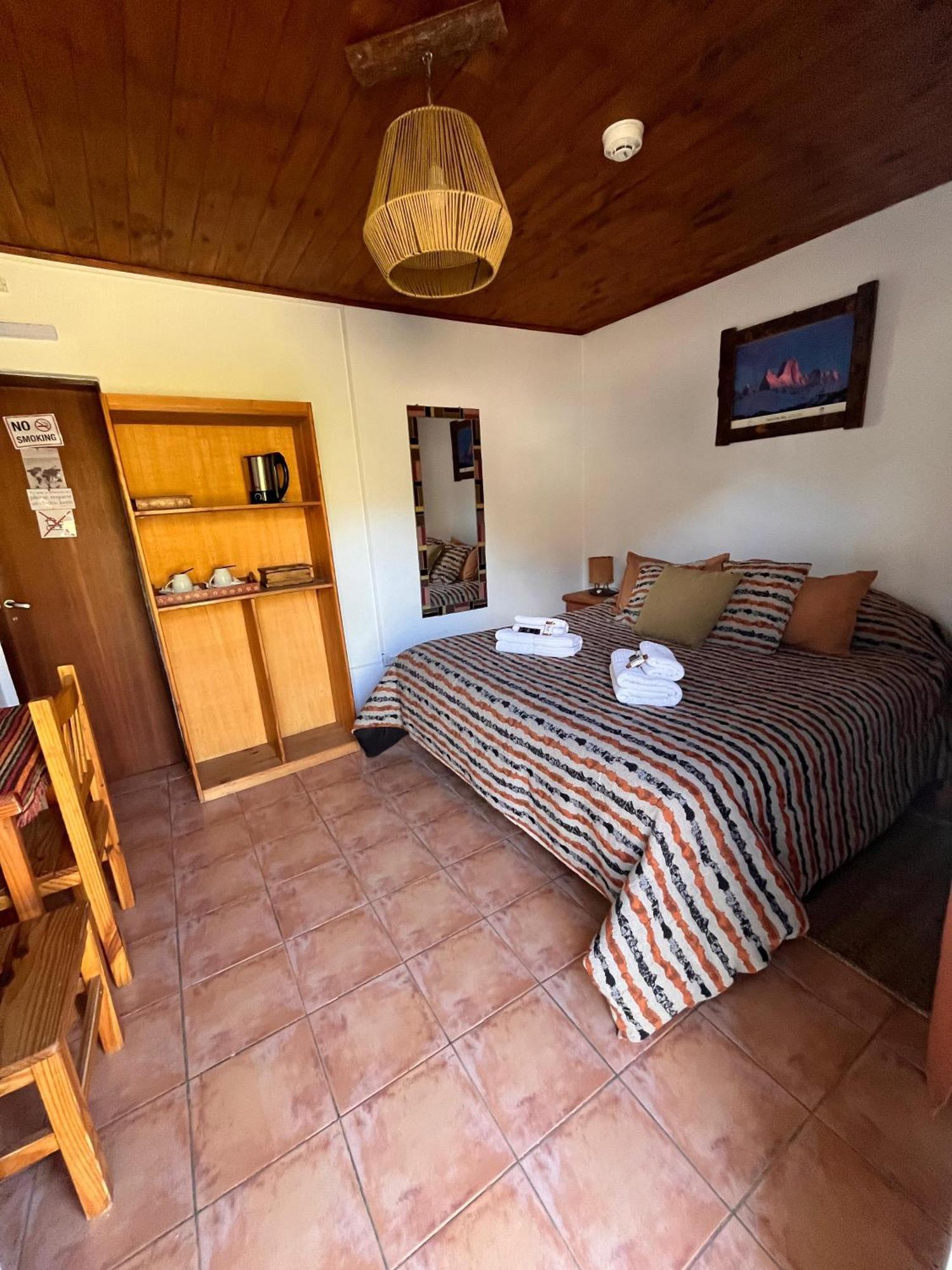 Hosteria Thiamalu El Chaltén Zewnętrze zdjęcie
